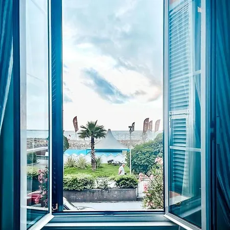 Maresuite Apartment Albissola Marina